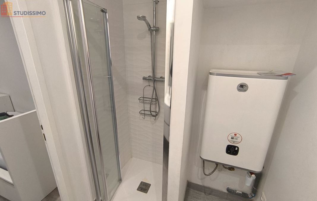Studio 20m² Nantes 44000 - Meublé, proche commodités - Photo 3