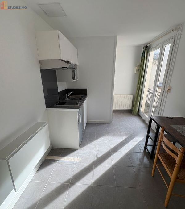 Studio meublé 14m² Orléans centre - Rénové, idéal étudiant - Photo 8