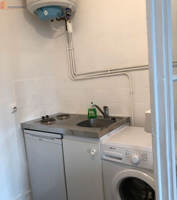 Studio meublé 21m² Nantes centre - Excellent état, dernier étage - Photo 14