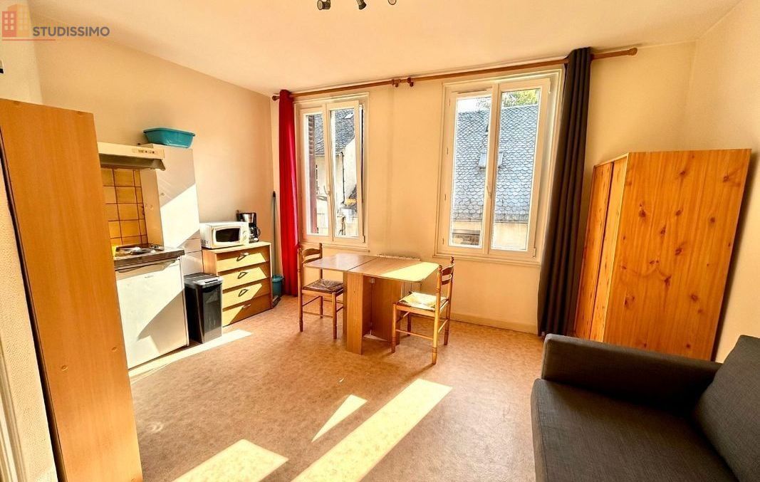 Studio meublé 25m² Saint-Chély-d'Apcher - Meublé, 2e étage - Photo 2