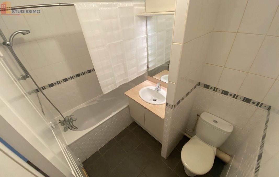 Studio 30m² Nantes 44100 - Meublé, 4e étage - Photo 12