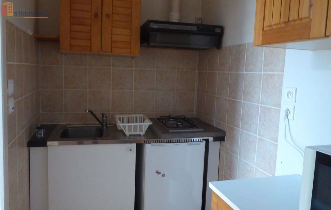 Studio 18m² Mont Lozère et Goulet 48190 - Meublé, 2e étage - Photo 1