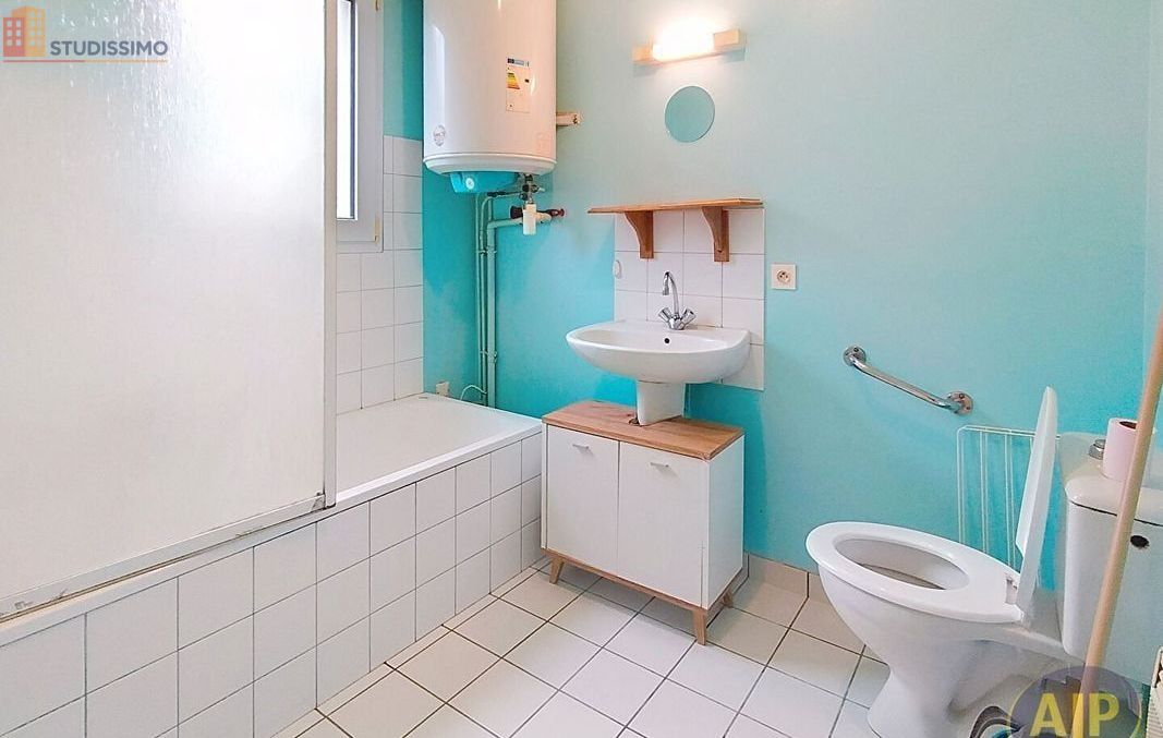 Studio 20m² Blain - 1 pièce - Photo 8