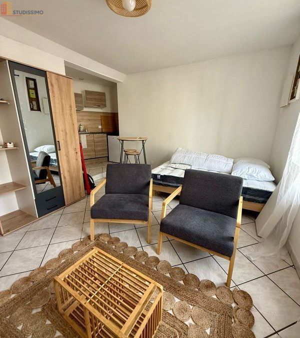 Studio meublé 25m² Nantes Canclaux - Lumineux - Photo 3