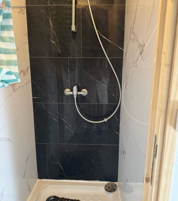 Studio meublé 20m² Orléans 45000 - Meublé, salle d'eau - Photo 8