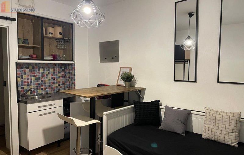 Studio meublé 15m² Angers centre - Quartier Molière, calme - Photo 1