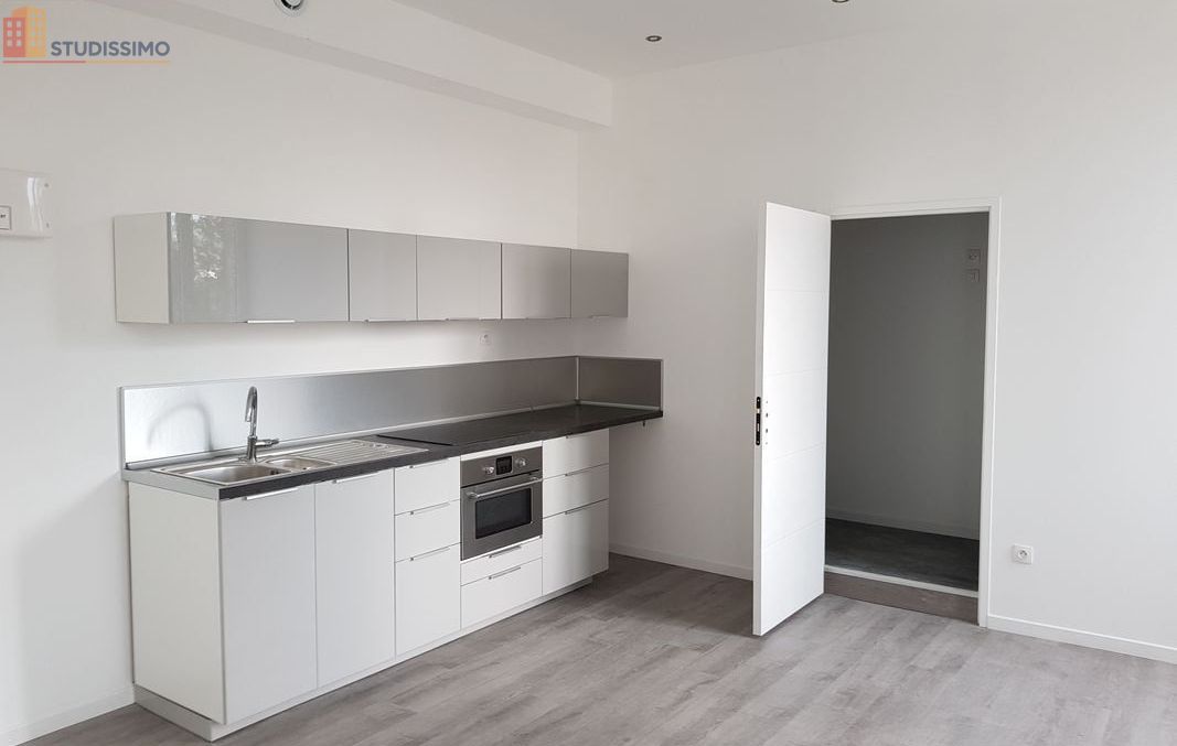 Studio 29m² Châteaubriant - Entièrement rénové, calme - Photo 8