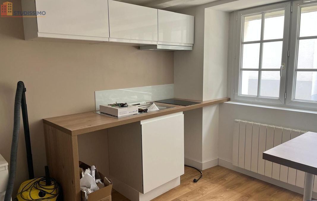 Studio meublé 18m² Ancenis-Saint-Géréon - Entièrement rénové, meublé - Photo 1