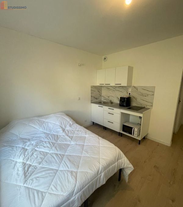 Studio meublé 20m² Château-Renard - Meublé, accès facile - Photo 5