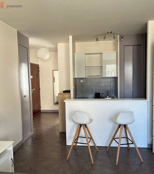 Studio meublé 28m² Nantes centre - Lumineux, 3e étage - Photo 18