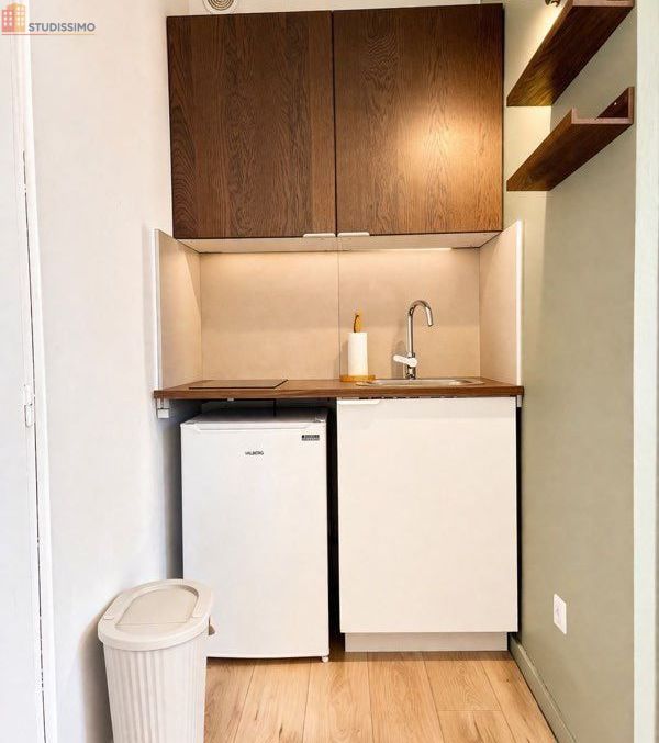 Studio meublé 16m² Nantes centre - Rénové, proche cathédrale - Photo 16