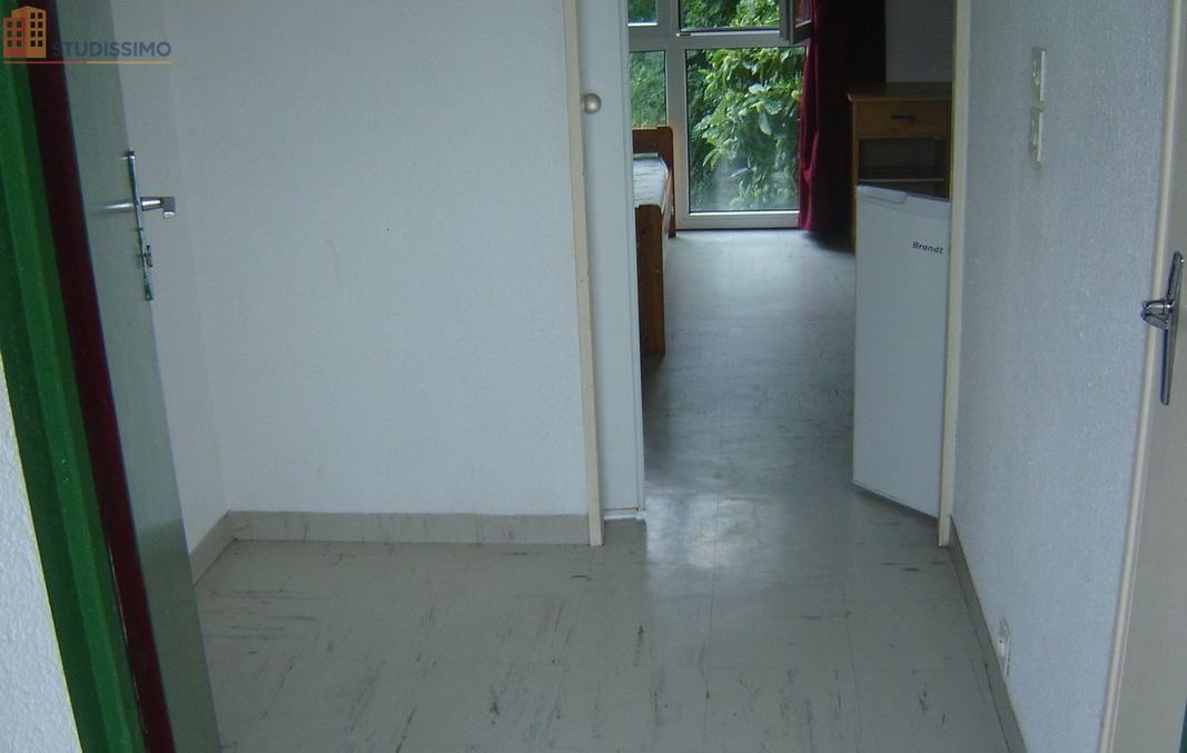 Studio 18m² Saint-Nazaire - Meublé, DPE D - Photo 8