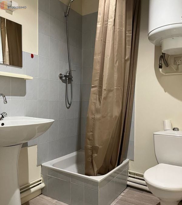 Studio 19m² Nantes centre République - Meublé, idéal étudiant - Photo 9