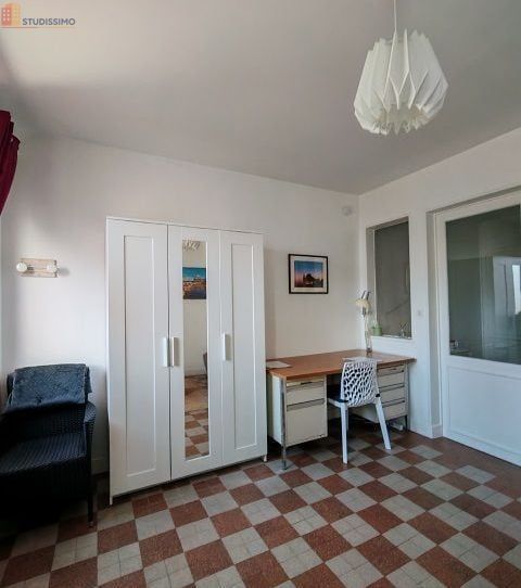 Studio meublé 24m² Gien centre-ville - Calme, lumineux - Photo 3