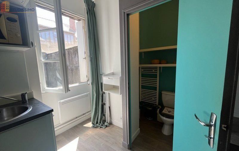 Studio 17m² Nantes centre - Meublé, dernier étage - Photo 13