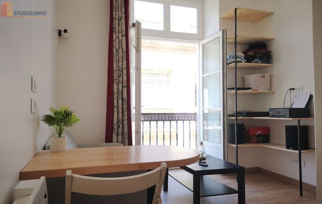 Studio meublé 14m² Nantes Graslin - Coin nuit, meublé - Photo 30