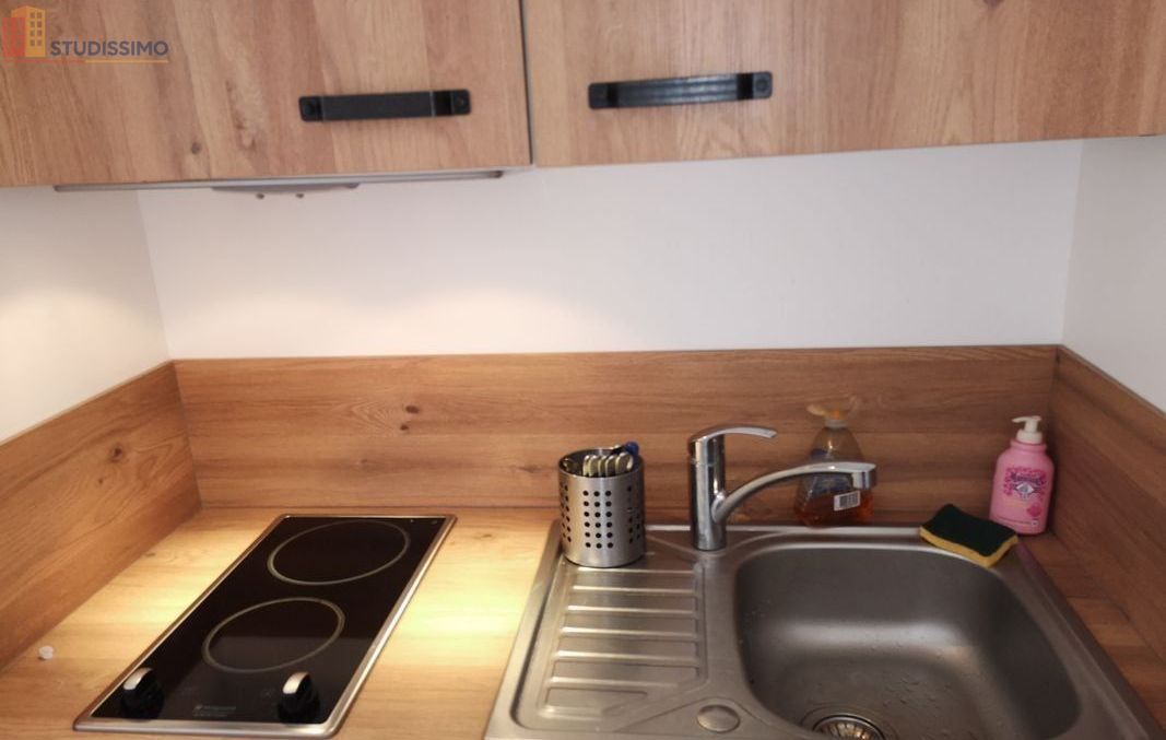 Studio meublé 14m² Nantes Graslin - Coin nuit, meublé - Photo 17