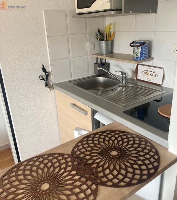 Studio meublé 20m² Nantes 44000 - Meublé, 3e étage - Photo 10