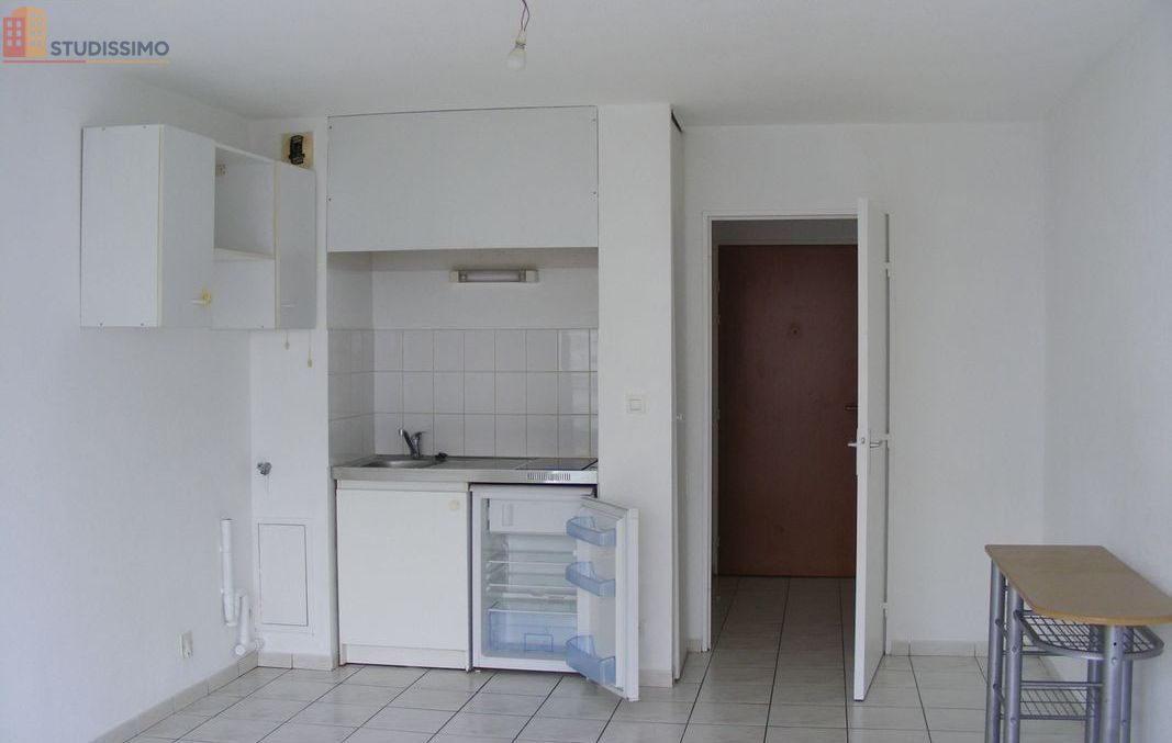 Studio 25m² Nantes centre - Non meublé, avec parking - Photo 2