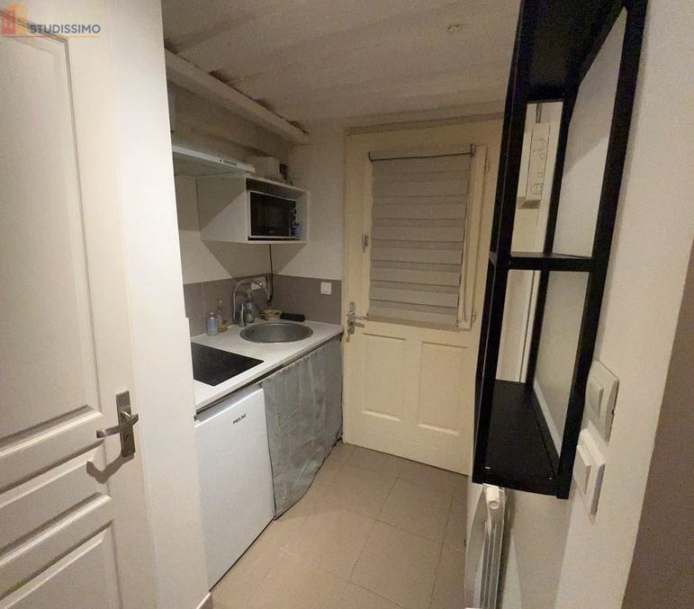 Studio 20m² Orléans centre - Rénové, meublé - Photo 11