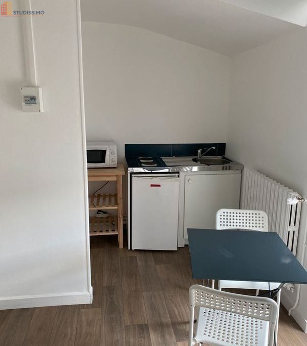 Studio meublé 16m² Nantes centre - Idéal étudiant, calme - Photo 8