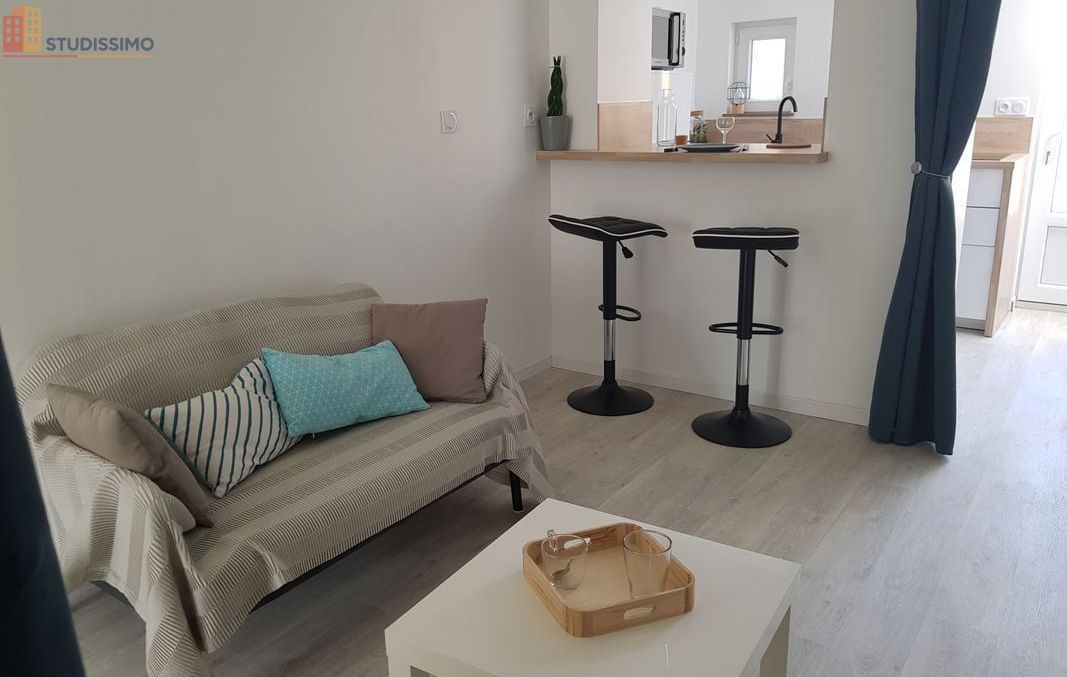 Studio meublé 23m² Rezé - Stationnement, jardin - Photo 11