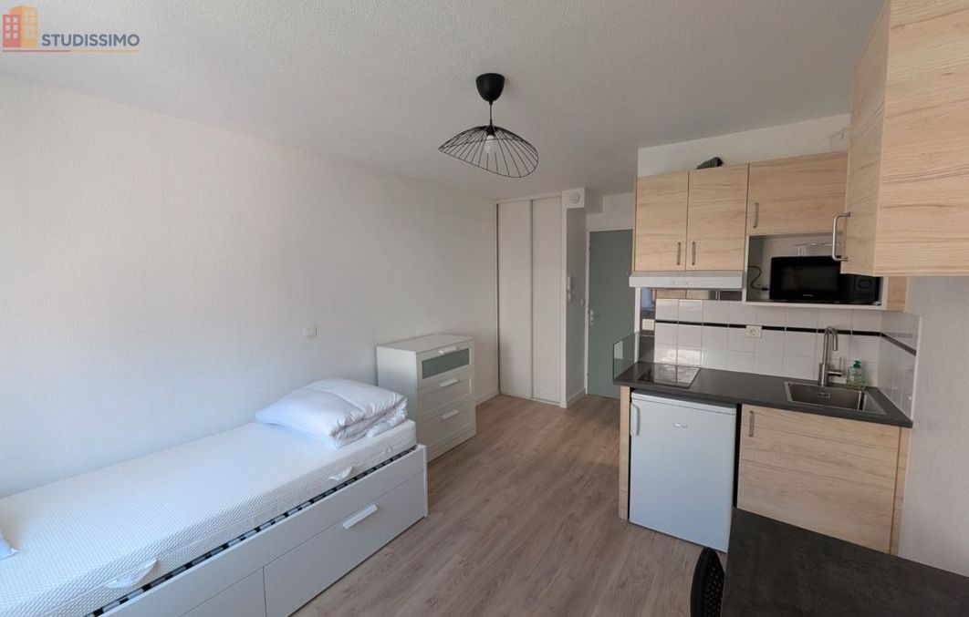 Studio 17m² Nantes centre - Rénové, proche Madeleine - Photo 15