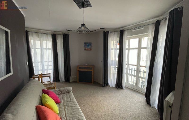 Studio meublé 26m² Nantes centre Graslin - Lumineux, ascenseur - Photo 9