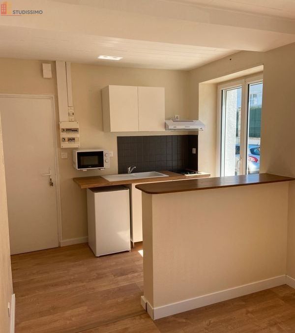 Studio meublé 21m² Beaugency - RDC, proche centre et gare - Photo 5