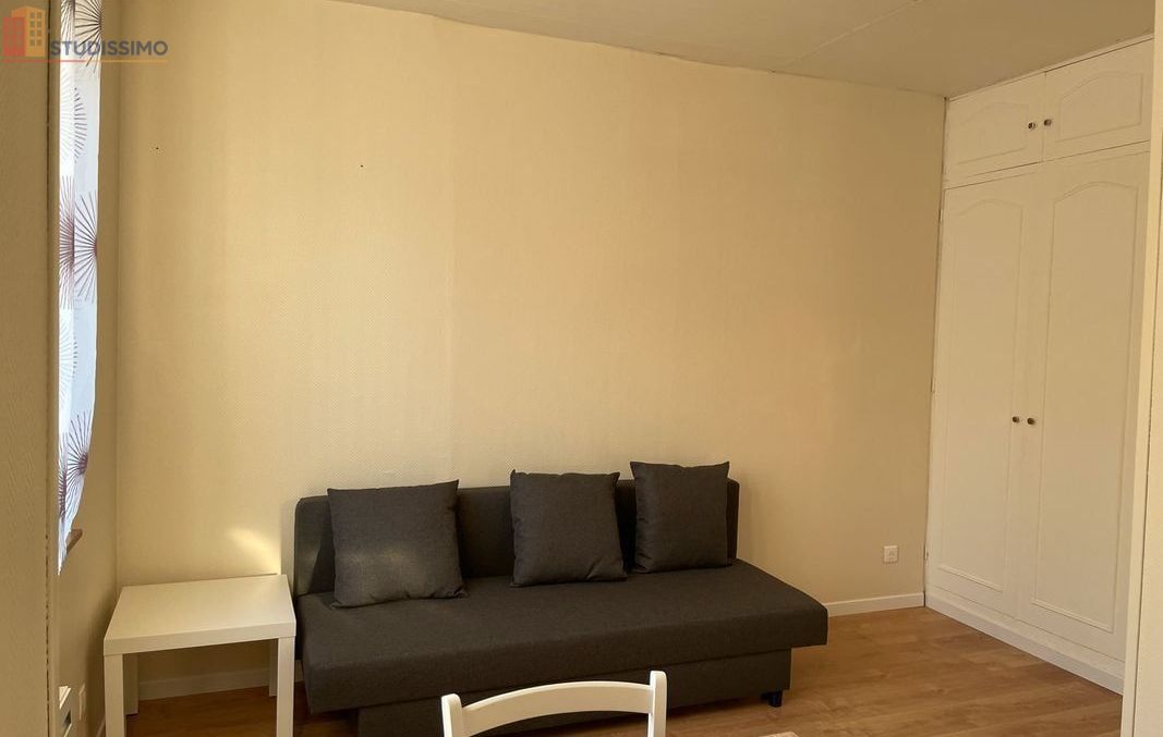 Studio meublé 21m² Beaugency - RDC, proche centre et gare - Photo 1