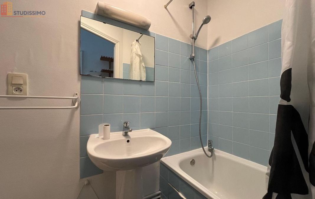 Studio 14m² Angers 49100 - Photo 3