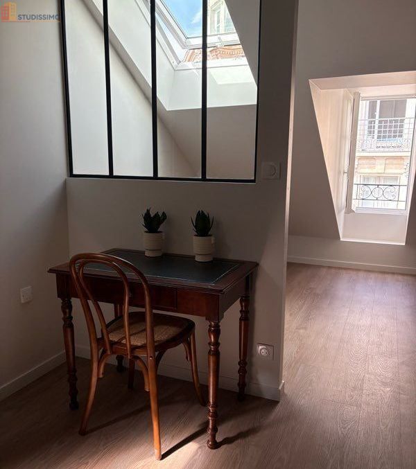Studio meublé 28m² Nantes centre - Lumineux, cachet - Photo 18