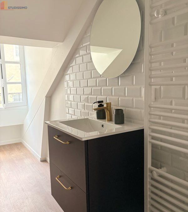 Studio meublé 28m² Nantes centre - Lumineux, cachet - Photo 16