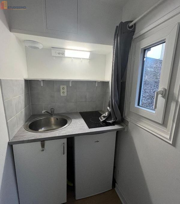 Studio 11m² Angers 49100 - Photo 3