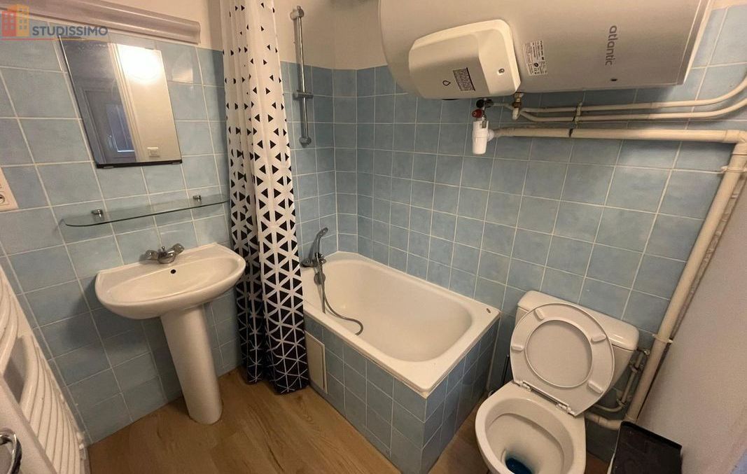 Studio 11m² Angers 49100 - Photo 1