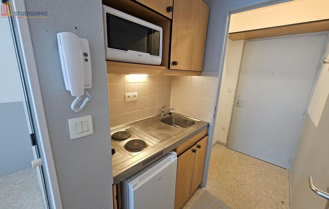 Studio meublé 18m² Angers 49100 - Meublé, DPE D - Photo 2