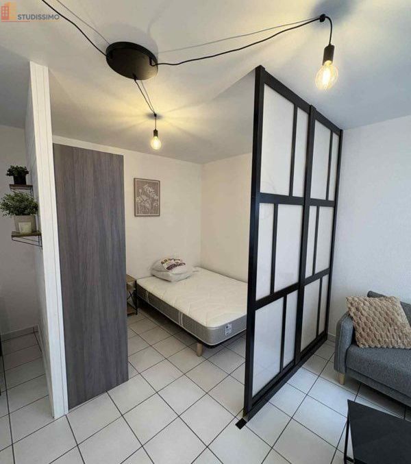Studio meublé 29m² Montilliers - Meublé, 1er étage - Photo 1