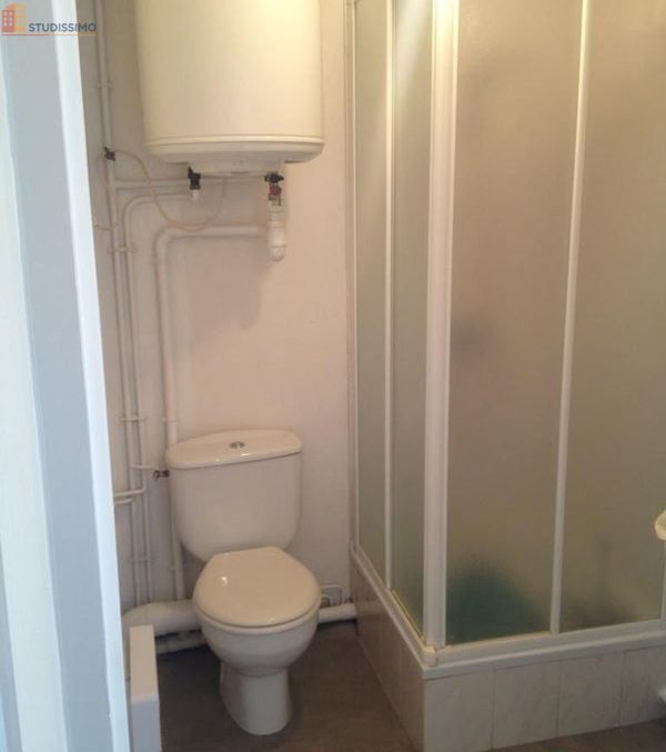 Studio meublé 18m² Nantes centre - Balcon, lumineux - Photo 5
