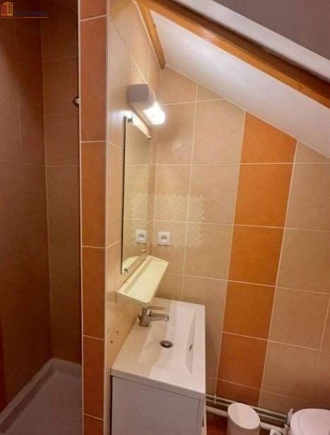 Studio meublé 17m² Angers 49100 - Lumineux, 2e étage - Photo 2