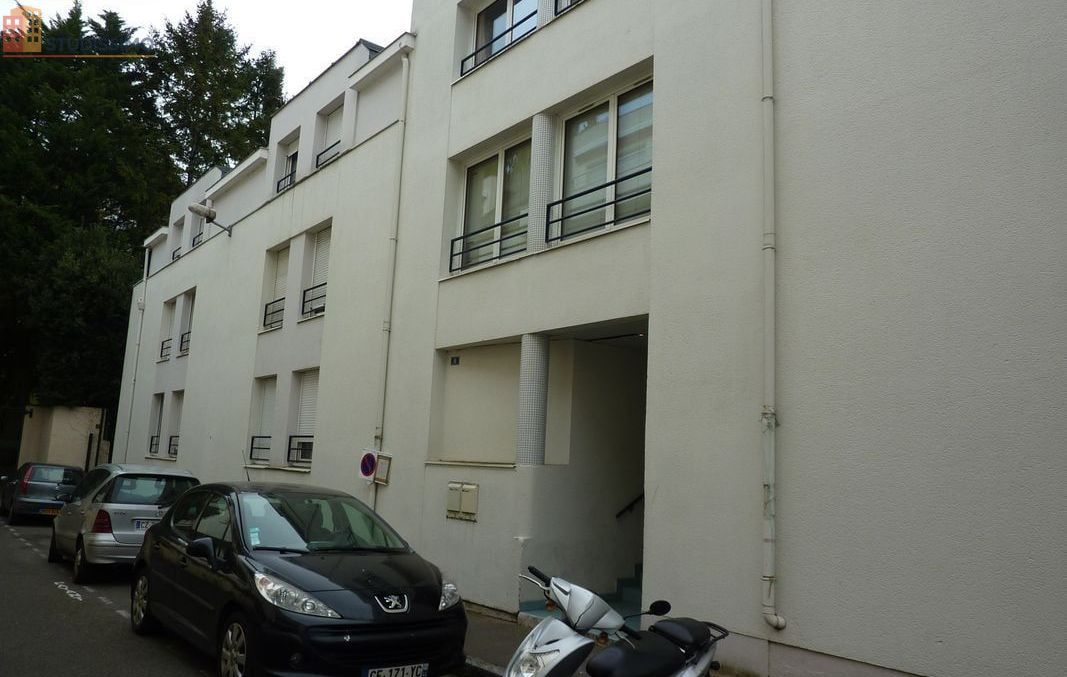 Studio meublé 18m² Nantes 44100 - Meublé, 1er étage - Photo 1