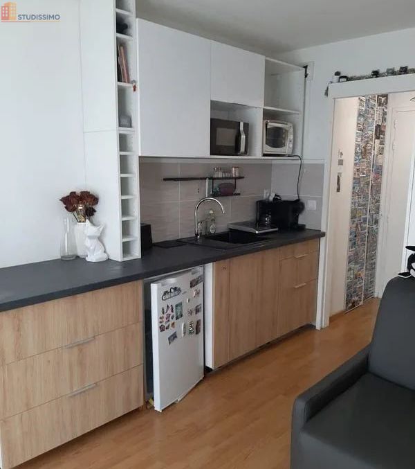 Studio meublé 19m² Nantes centre - Proche Graslin, lumineux - Photo 9