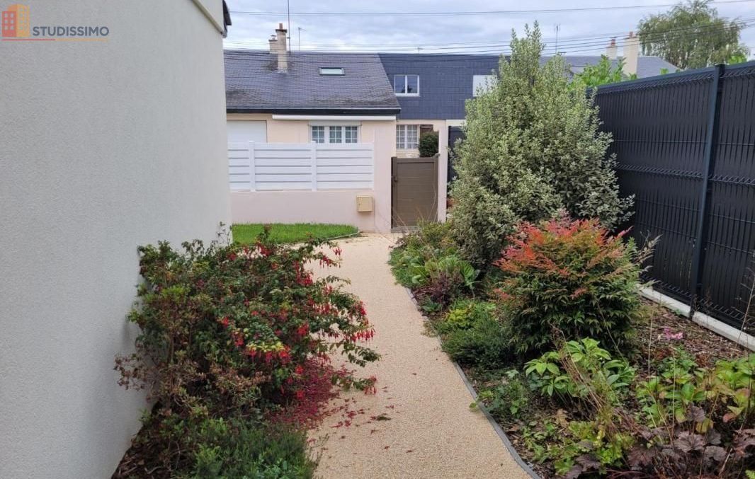 Studio meublé 14m² Angers 49100 - Calme, 1er étage - Photo 1