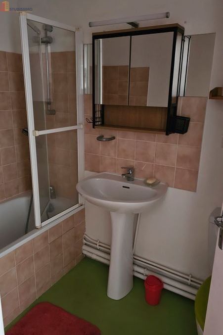 Studio meublé 22m² Nantes centre - Meublé, parking - Photo 1