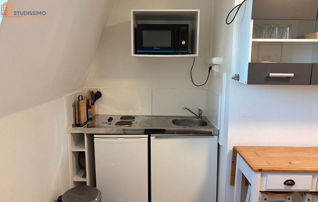 Studio 14m² Angers 49000 - Meublé, dernier étage - Photo 16