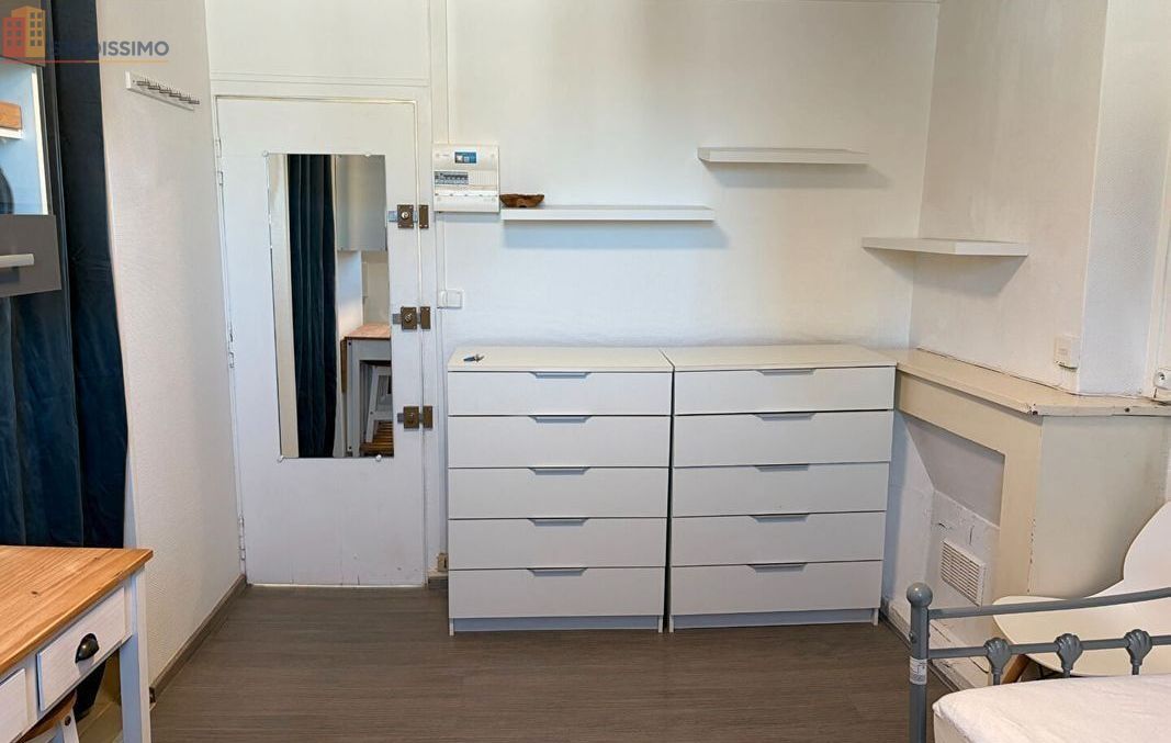 Studio 14m² Angers 49000 - Meublé, dernier étage - Photo 12