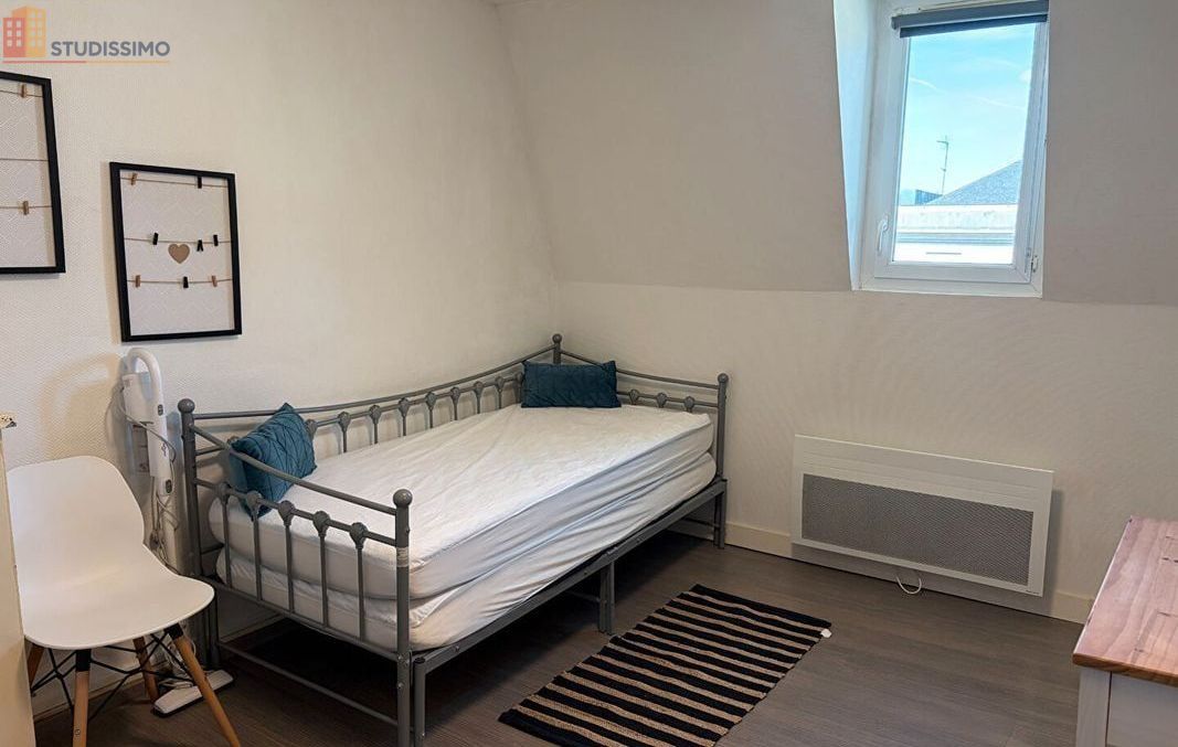 Studio 14m² Angers 49000 - Meublé, dernier étage - Photo 8