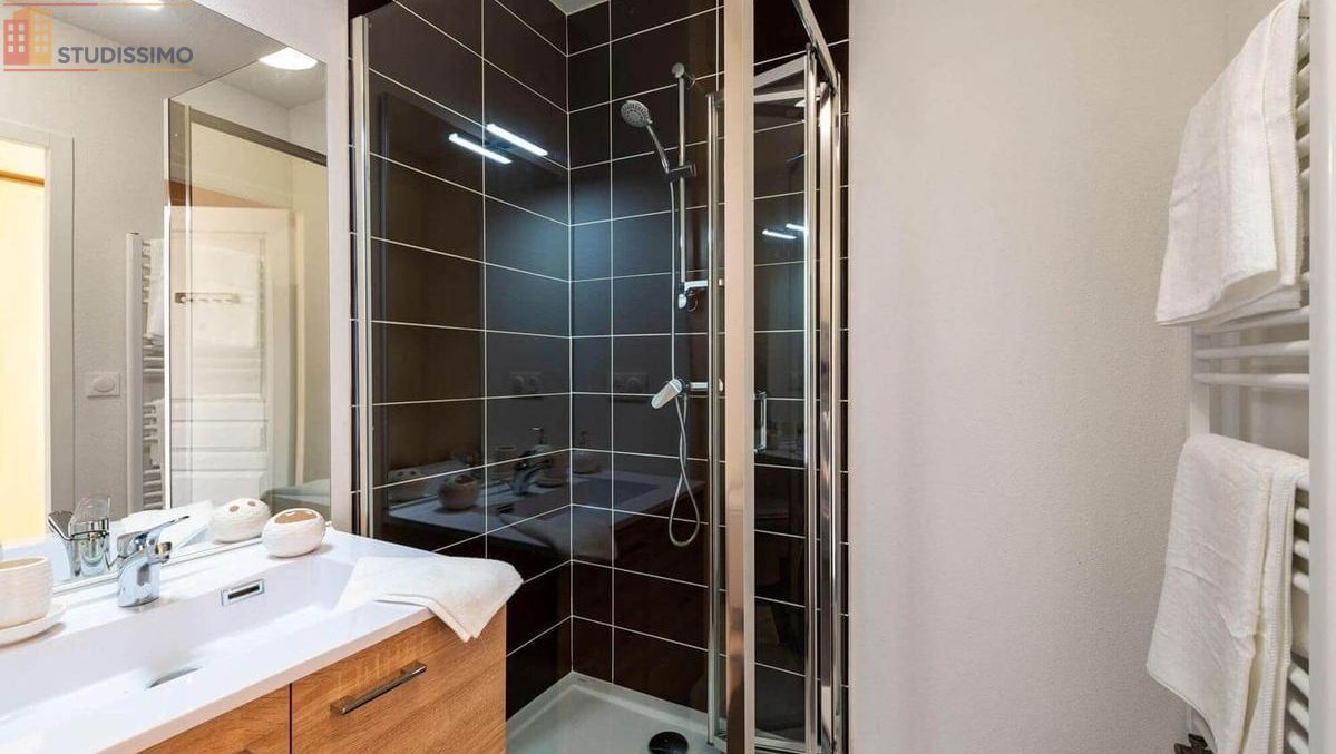Studio 24m² Cholet - Meublé, charges comprises - Photo 2