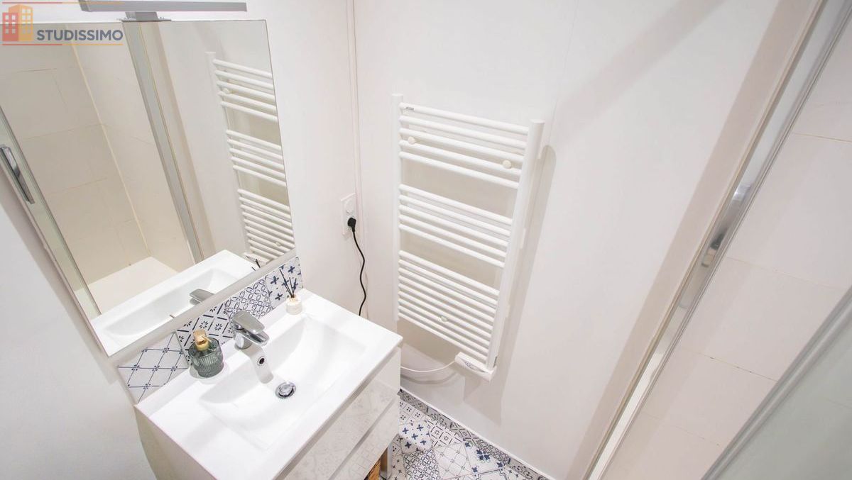 Studio meublé 21m² Angers 49100 - Meublé, DPE D - Photo 1