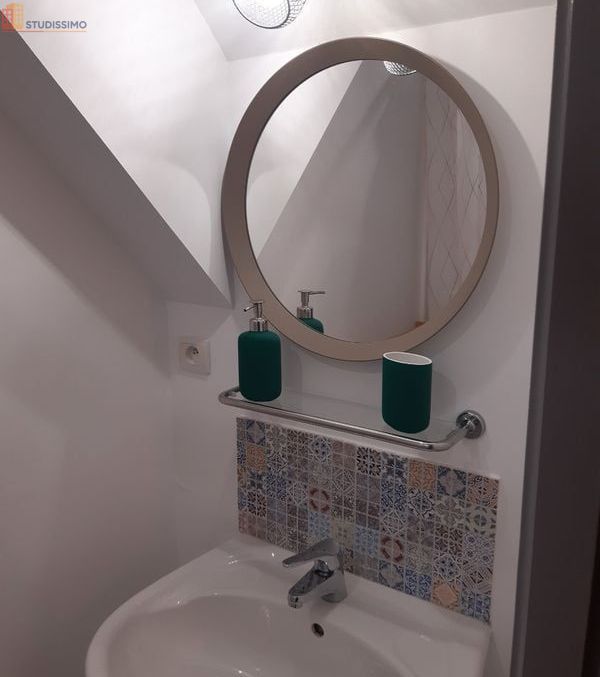 Studio meublé 20m² Seiches-sur-le-Loir - Meublé - Photo 3