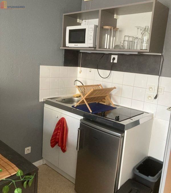 Studio meublé 19m² Nantes centre - Lumineux, 5e étage - Photo 7